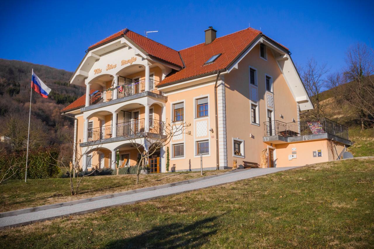 Vila Silva Marija Apartments Pisece Bagian luar foto