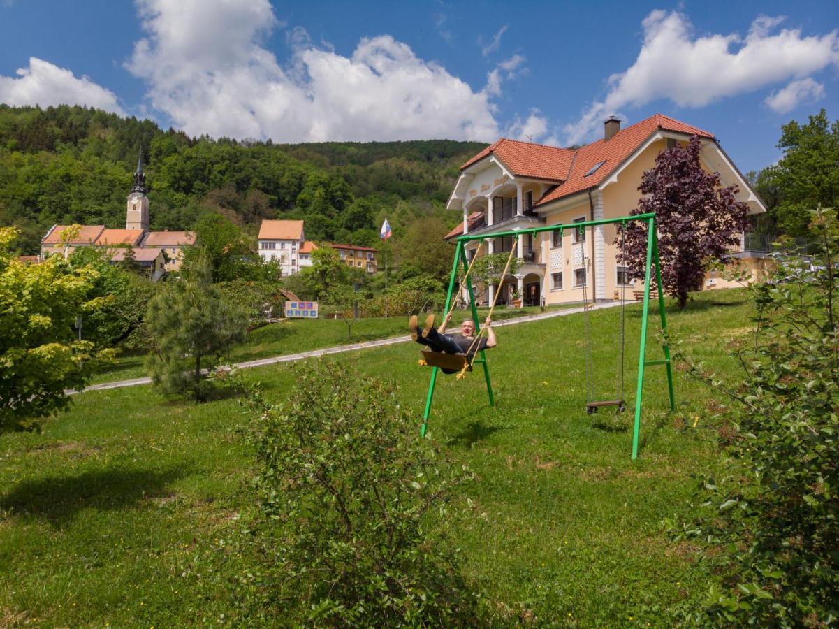 Vila Silva Marija Apartments Pisece Bagian luar foto